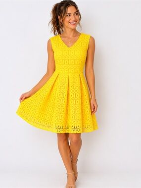 💖 Liz Claiborne Sleeveless Yellow Lace Dress, SZ 6